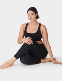 Sweaty Betty Super Soft 7/8 Yoga Leggings - Black 12 Sweaty Betty Super Soft 7/8 Yoga Leggings - Black -The Sports Edit sweaty betty super soft 7 8 yoga leggings black sb691678 5