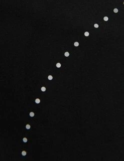 Sweaty Betty Swiftie Pace Gloves - Black -The Sports Edit sweaty betty swiftie pace gloves black sb10373 4