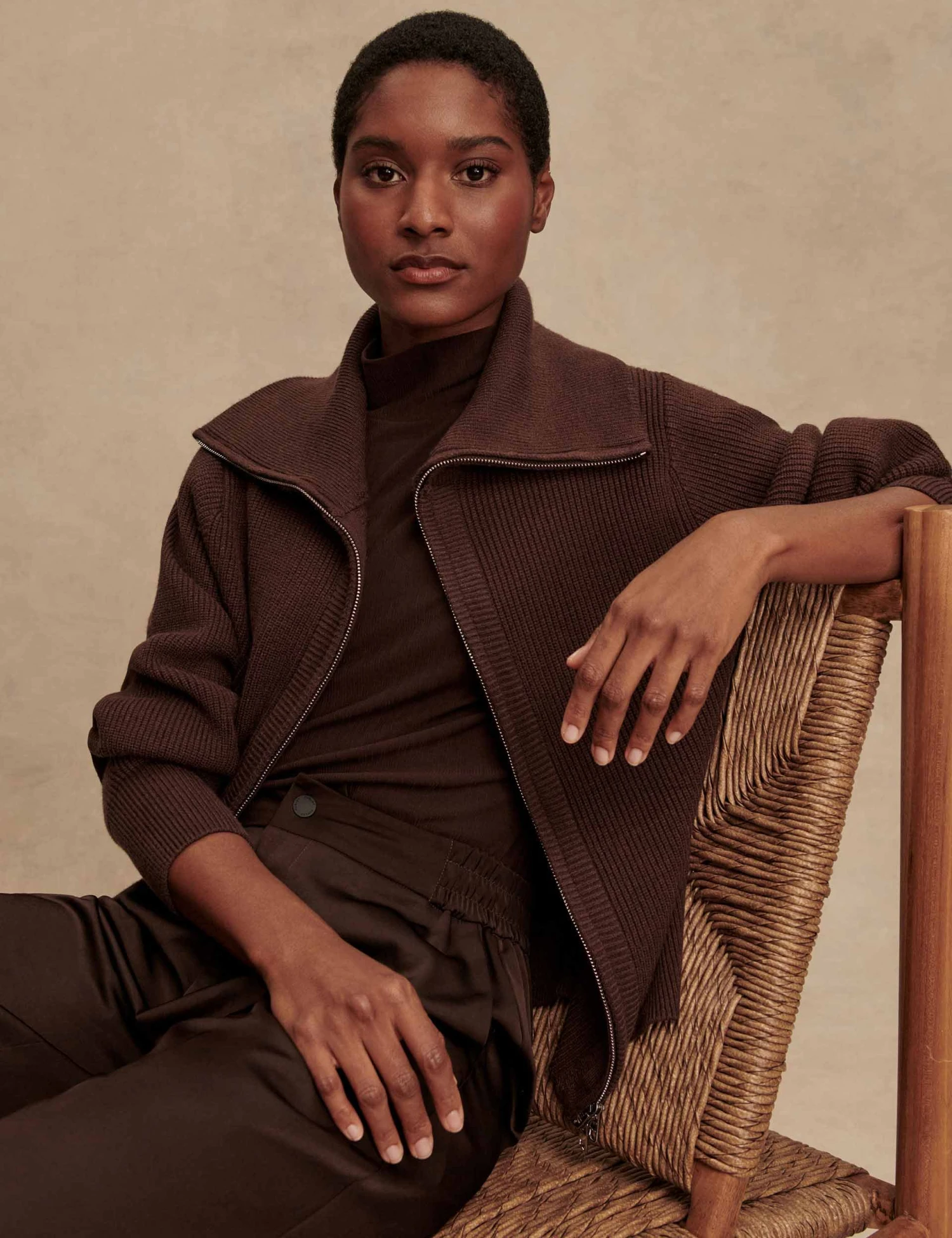 Varley Enrico Knit Jacket - Coffee Bean 7 Varley Enrico Knit Jacket - Coffee Bean - Image 5