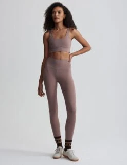 Varley FreeSoft Cori Bra - Deep Taupe -The Sports Edit varley freesoft cori bra deep taupe var01856 4