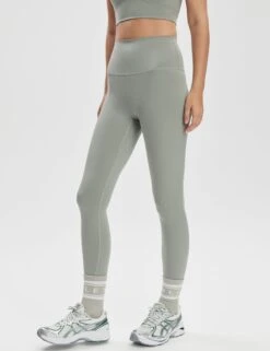 Varley Freesoft High Waisted Legging 27 - Shadow -The Sports Edit varley freesoft high waisted legging 27 shadow var02037 2 1