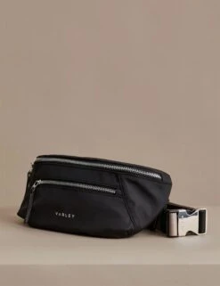Varley Lasson Belt Bag - Black 11 Varley Lasson Belt Bag - Black -The Sports Edit varley lasson belt bag black 4