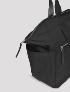 Varley Montlake Weekend Bag - Black -The Sports Edit varley montlake weekend bag black 3