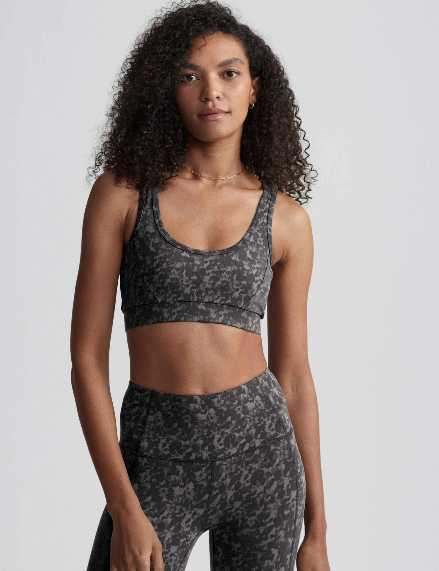 Varley Move Selma Bra - Obsidian Dew 3 Varley Move Selma Bra - Obsidian Dew