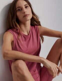 Varley Page Seamless Crop Tank - Rose Wine -The Sports Edit varley page seamless crop tank rose wine VAR01333 2