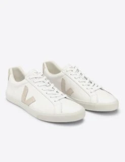 Veja Esplar Leather - Extra-White Sable -The Sports Edit veja w esplar leather trainers extra white sable EO022335 2