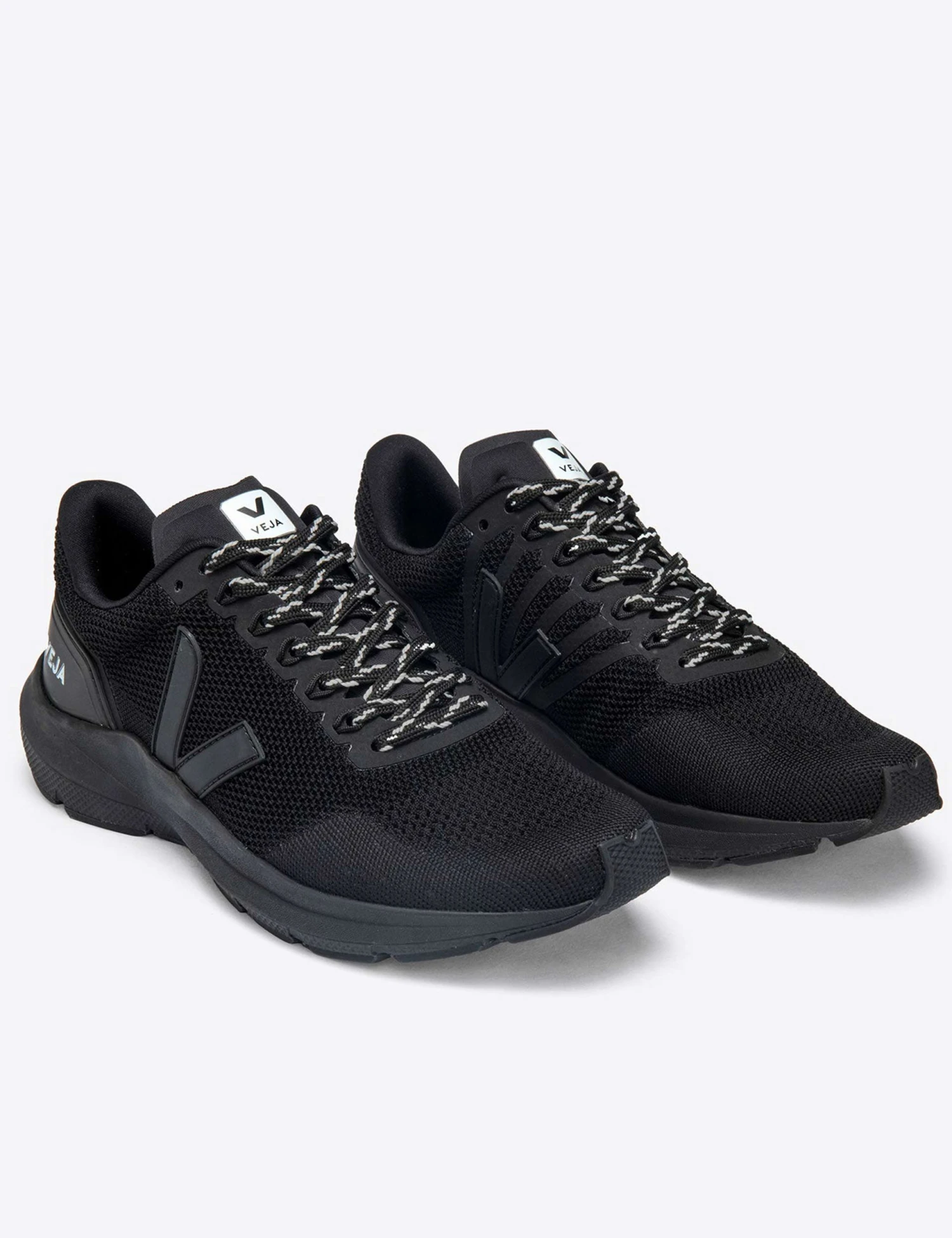 Veja Marlin V-Knit - Full Black 4 Veja Marlin V-Knit - Full Black - Image 2
