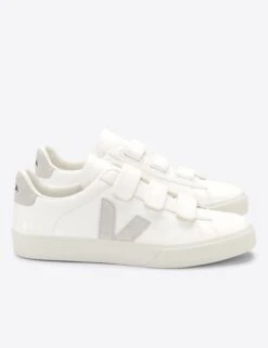 Veja Recife Leather - White Natural 8 Veja Recife Leather - White Natural -The Sports Edit veja w recife leather trainers white natural RC0502919 4