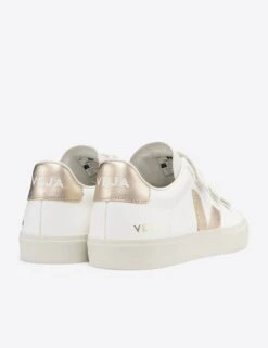 Veja Recife Leather - Extra-White Platine 9 Veja Recife Leather - Extra-White Platine -The Sports Edit veja w recife trainers extra white platine RC052762 3