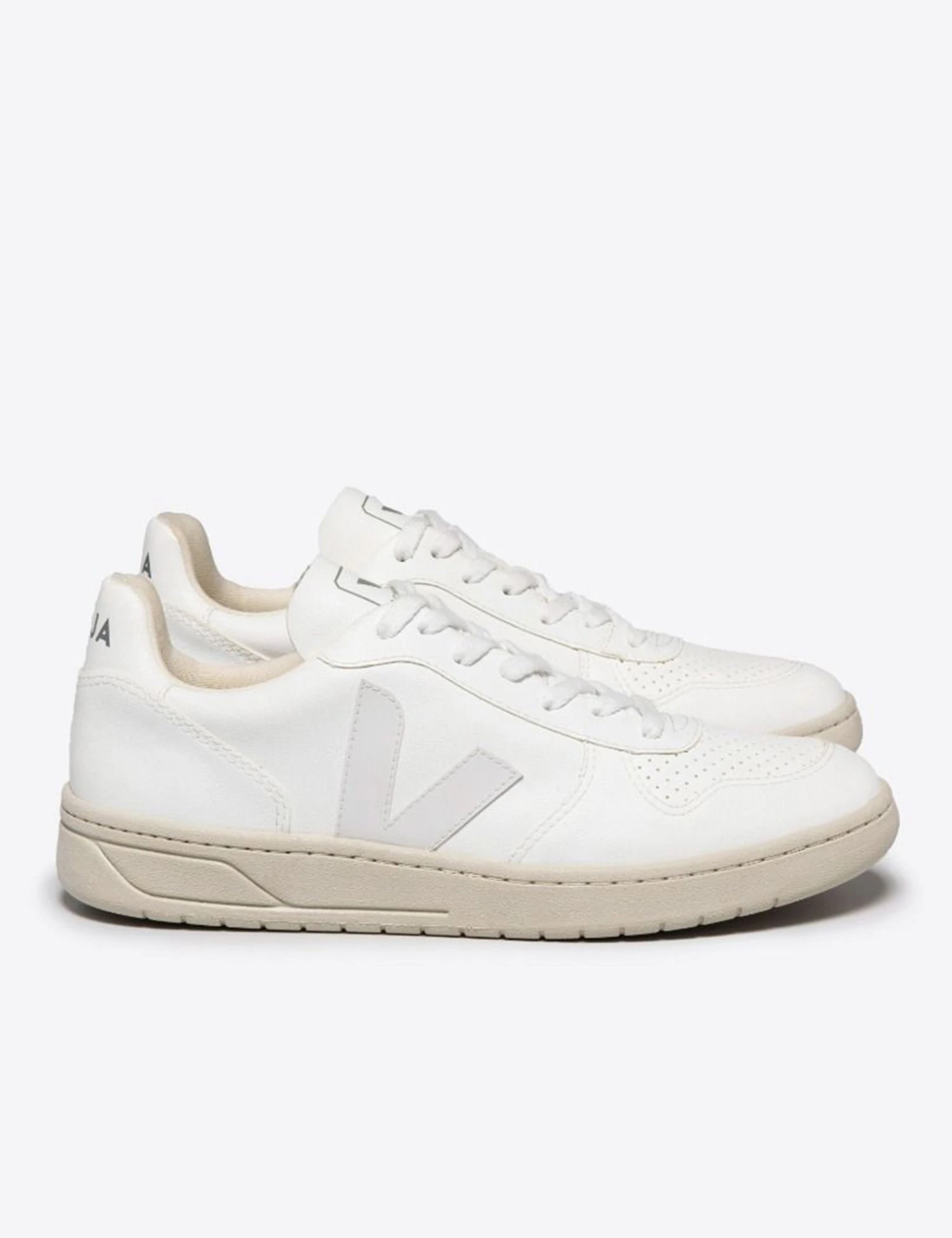 Veja V-10 CWL - Full White 5 Veja V-10 CWL - Full White - Image 3