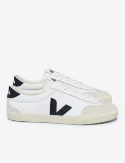 Veja Volley Canvas - White Black -The Sports Edit veja w volley canvas trainers white black vo0103524 3