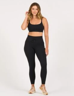 Vuori Daily Legging - Black -The Sports Edit vuori daily legging black VW323BLK 6
