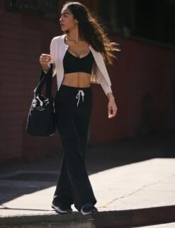 Vuori Halo Essential Wideleg - Black Heather -The Sports Edit vuori halo essential wideleg black heather vw4023hbk 6