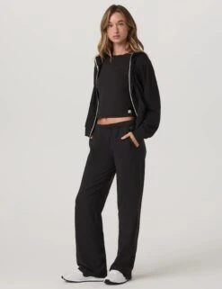 Vuori Halo Modern Straight Leg Pant - Solid Black -The Sports Edit vuori halo modern straight leg pant solid black vw4313sbk 2