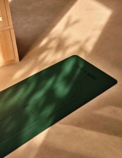 Ever Grip Paws Yoga Mat 4mm - Wild Forest -The Sports Edit yogi bare ever grip paws yoga mat 4mm wild forest 6